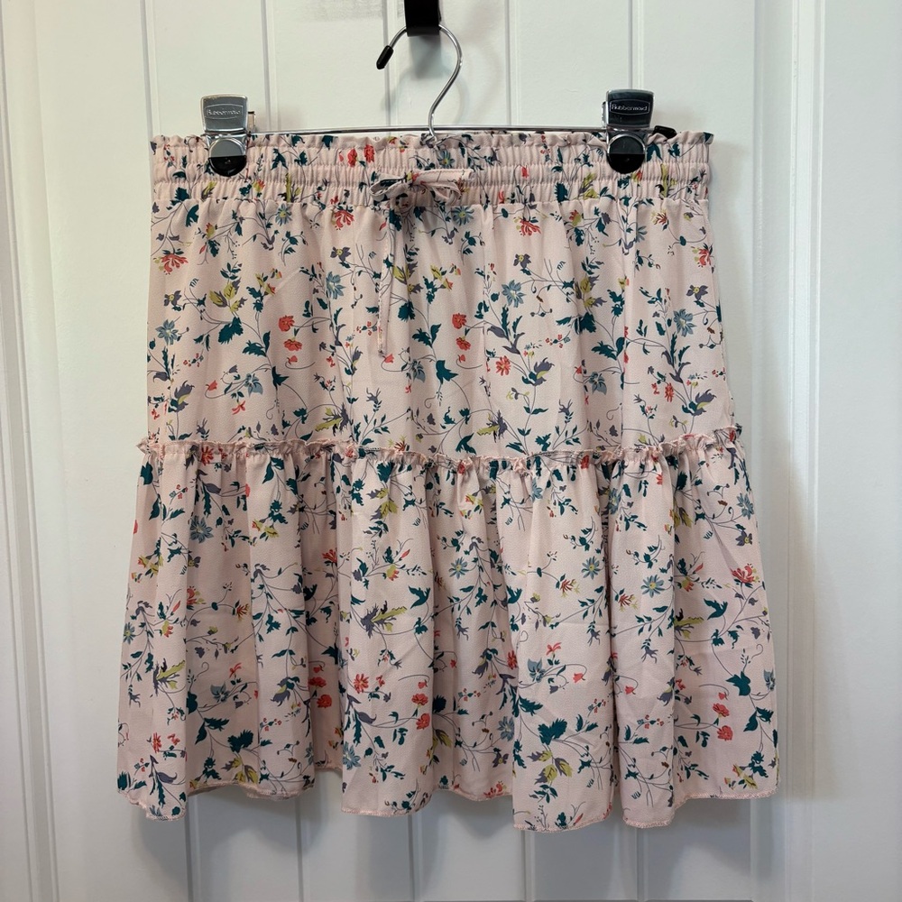 Hibluco pink Floral Print Women's Skirt. Size Large. Drawstring elastic waist.